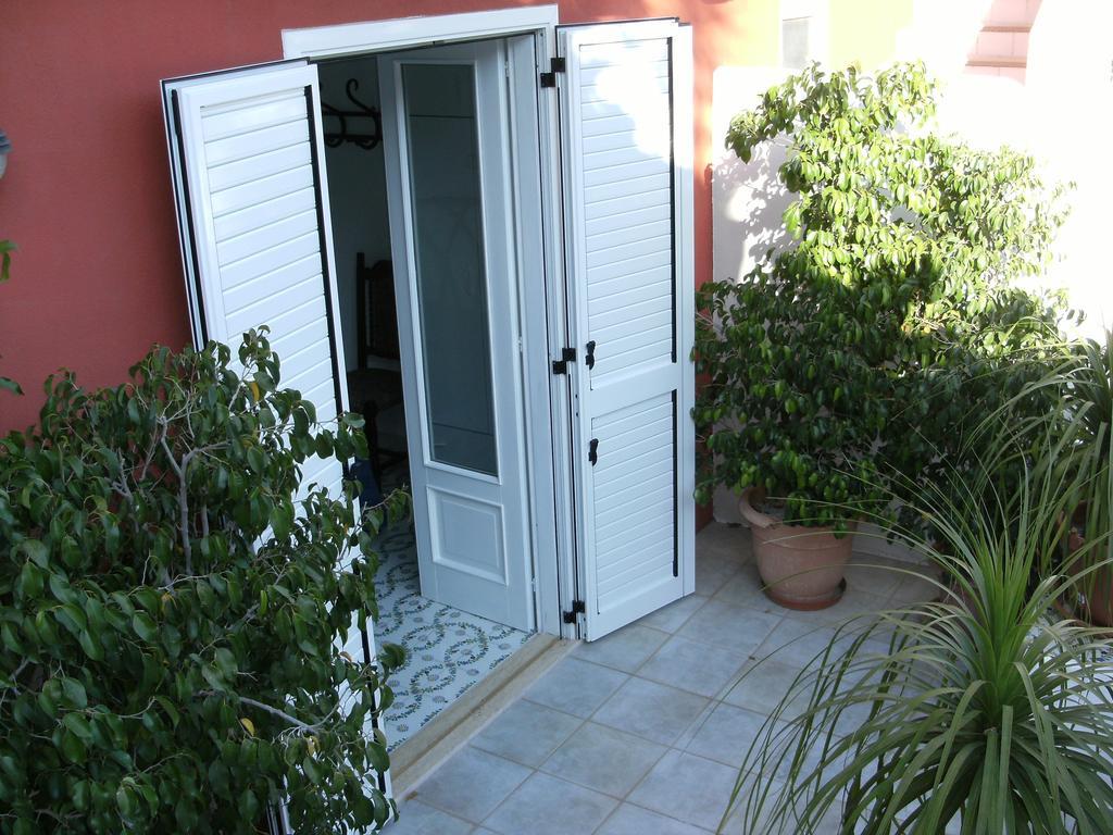 Villa Vista Mare Mela Lipari  Zewnętrze zdjęcie
