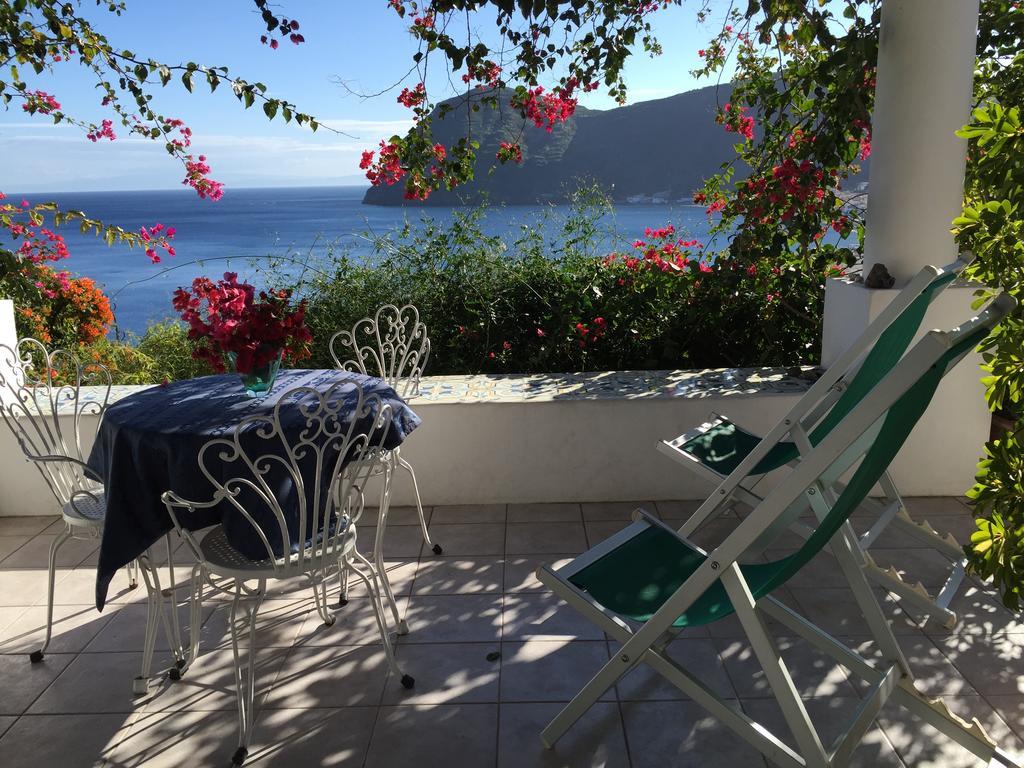 Villa Vista Mare Mela Lipari  Zewnętrze zdjęcie