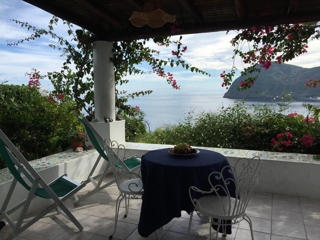 Villa Vista Mare Mela Lipari  Zewnętrze zdjęcie