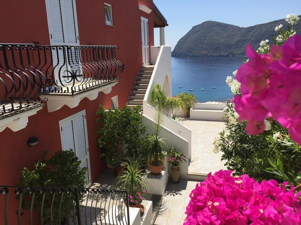 Villa Vista Mare Mela Lipari  Zewnętrze zdjęcie
