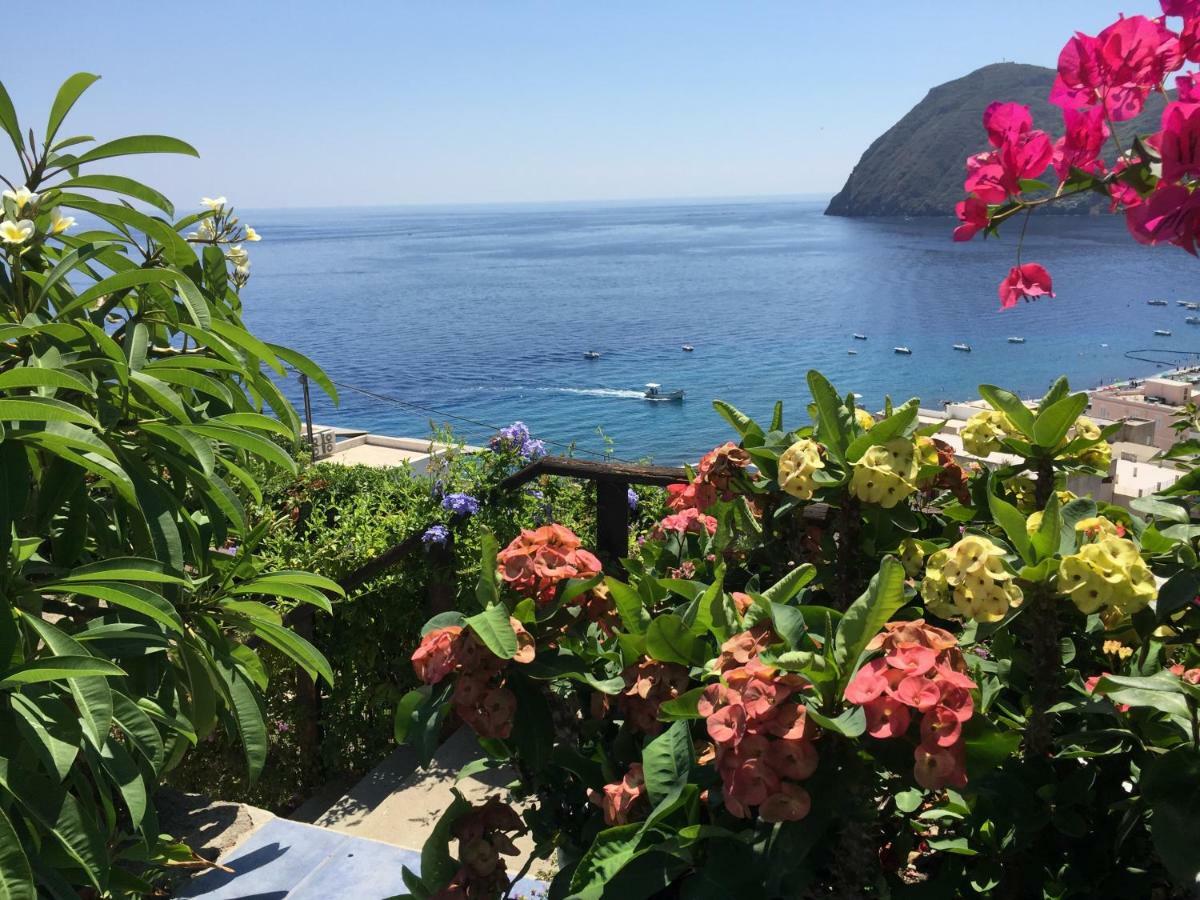 Villa Vista Mare Mela Lipari  Zewnętrze zdjęcie