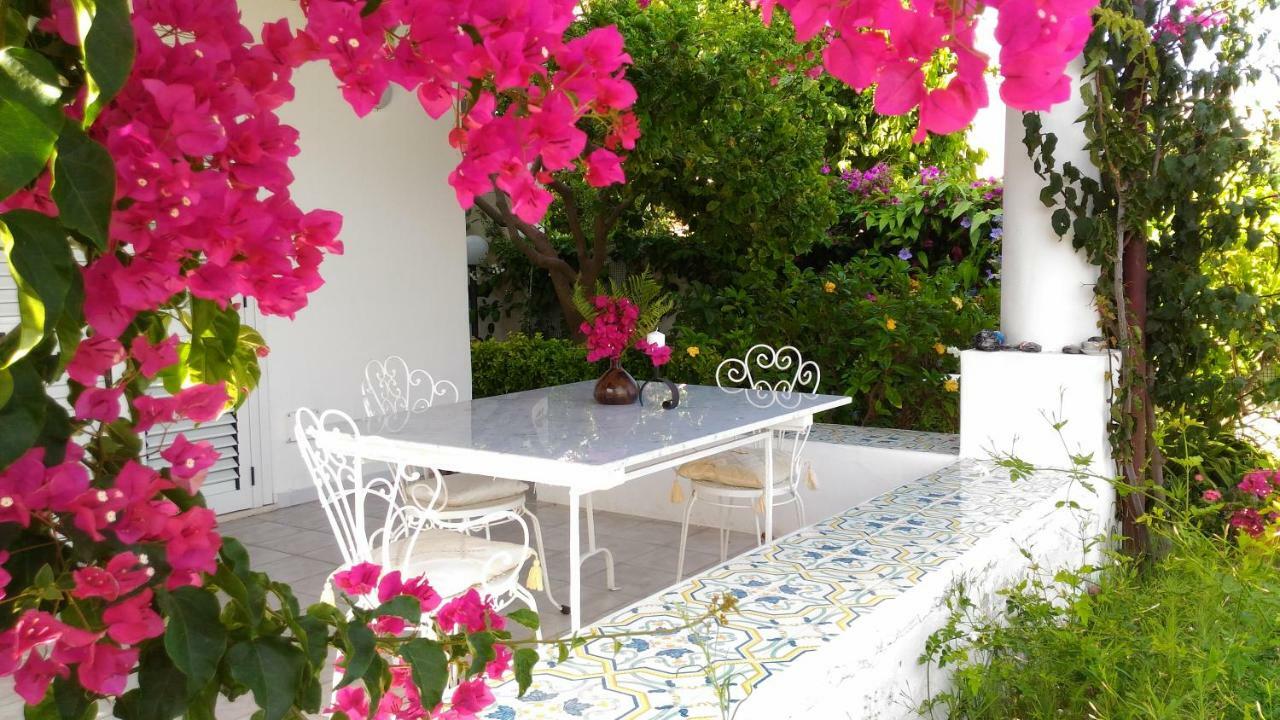 Villa Vista Mare Mela Lipari  Zewnętrze zdjęcie