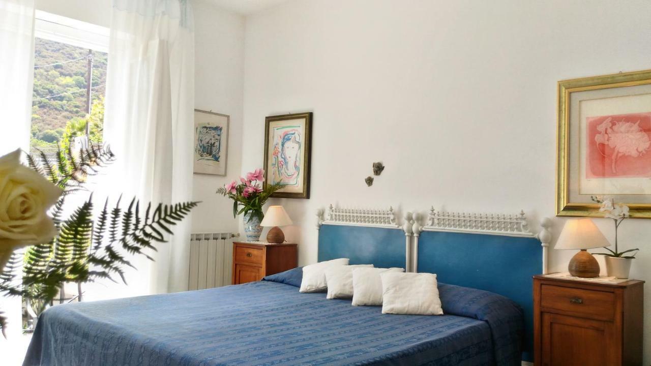 Villa Vista Mare Mela Lipari  Zewnętrze zdjęcie