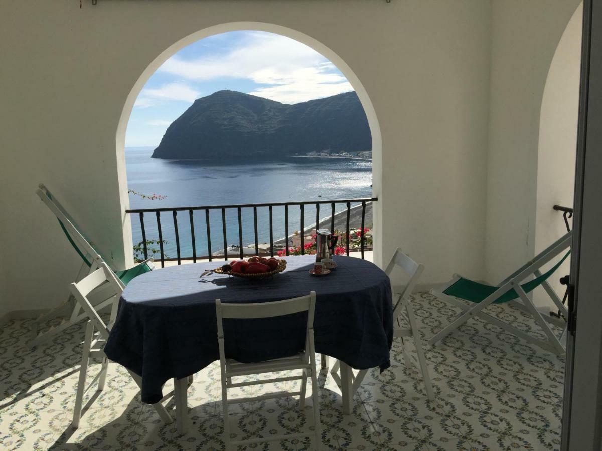 Villa Vista Mare Mela Lipari  Zewnętrze zdjęcie