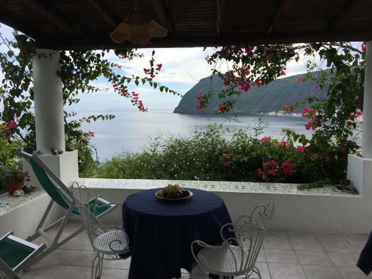 Villa Vista Mare Mela Lipari  Zewnętrze zdjęcie